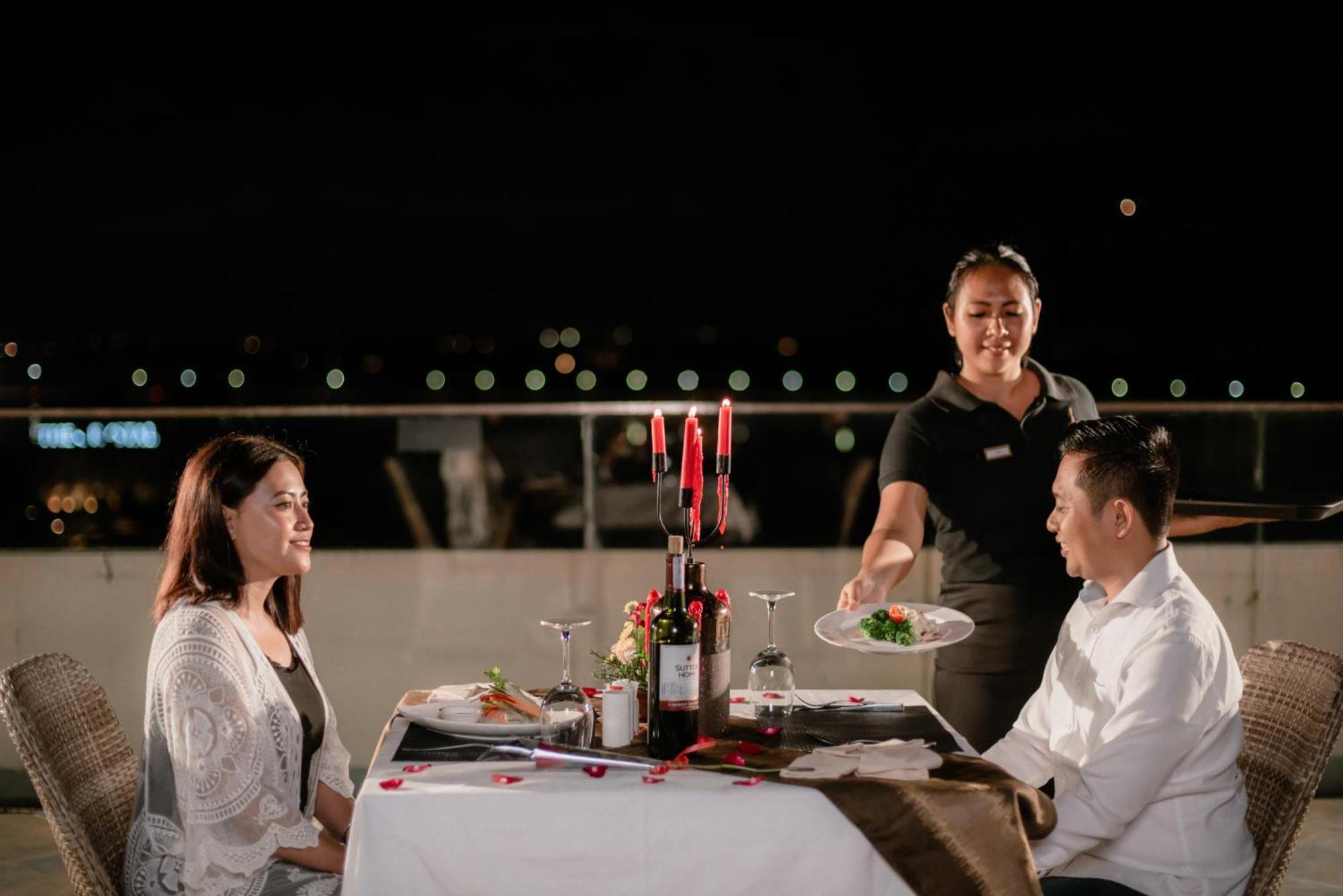 Amaroossa Suite Bali Nusa Dua  Buitenkant foto