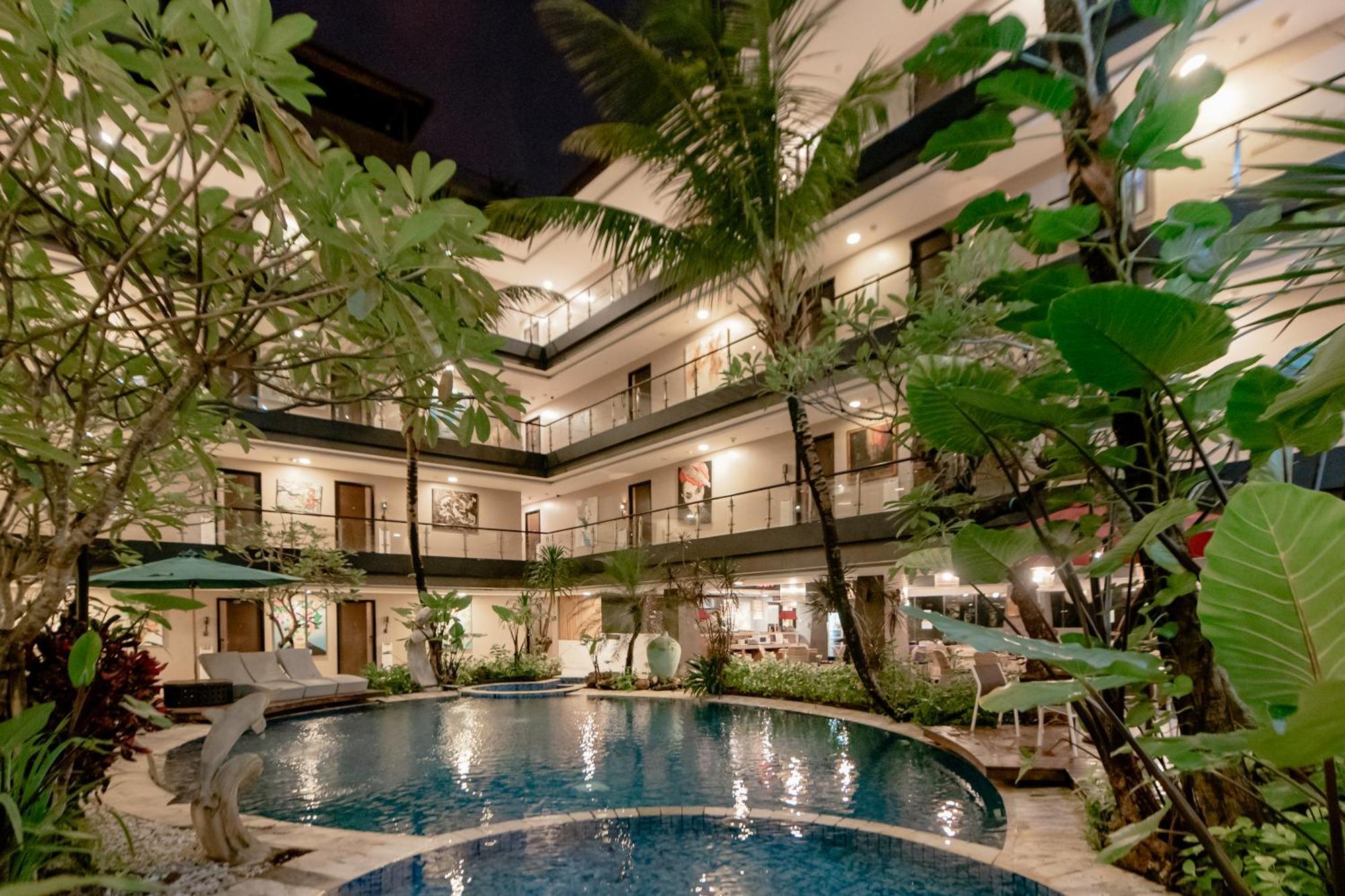 Amaroossa Suite Bali Nusa Dua  Buitenkant foto